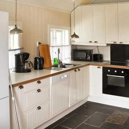 Holiday Porsvik Holiday home *